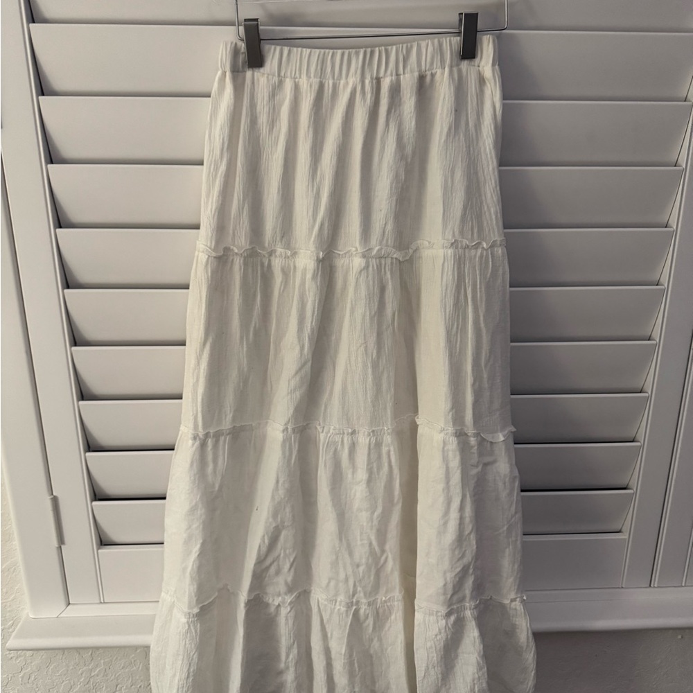 Edikted White Maxi Skirt